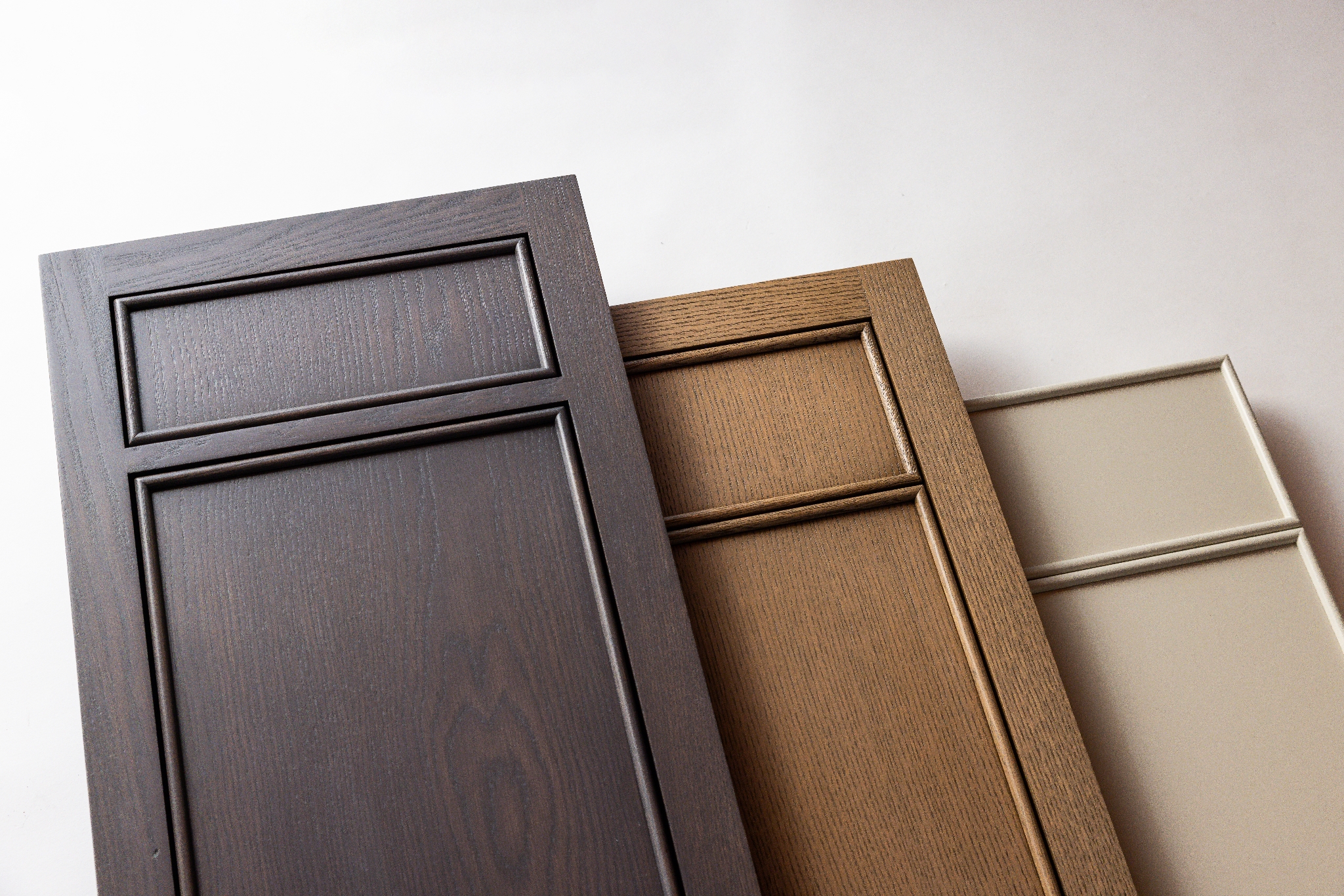 New Door Styles and Finishes from Wood-Mode Support Streamlined Design