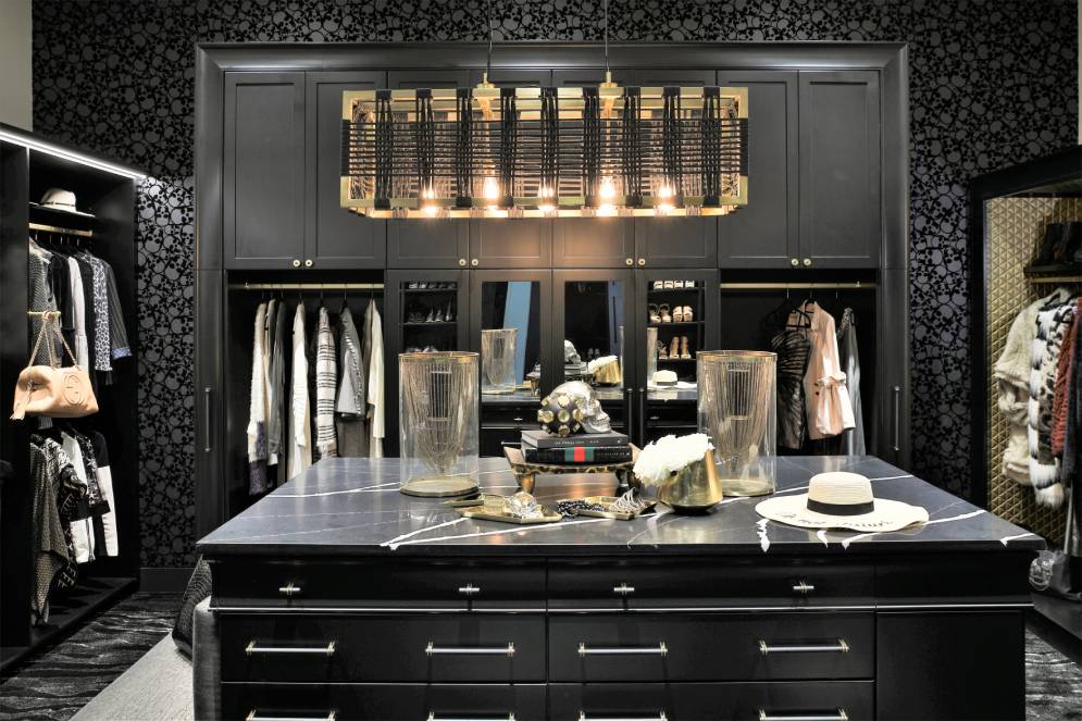 Black Beauty Closet